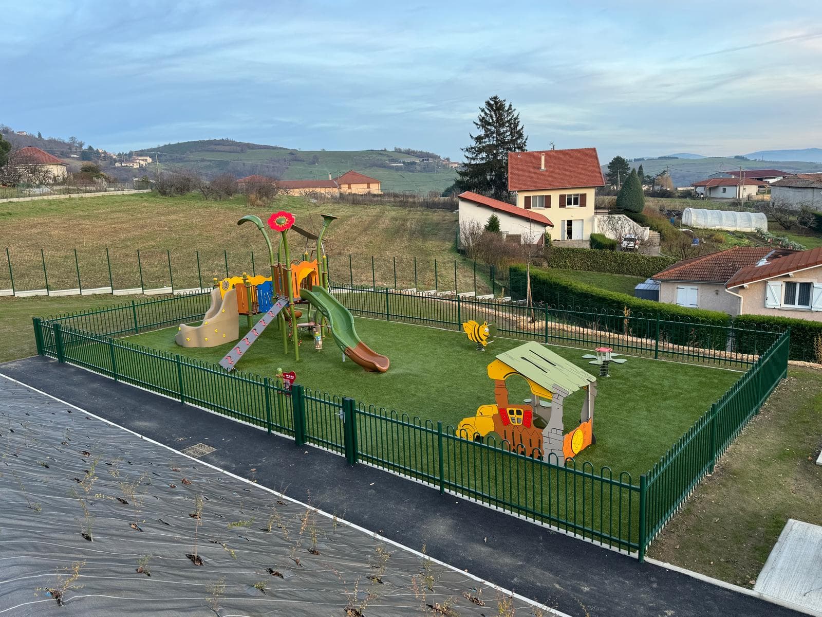 Saint-Romain-en-Jarez — photo 2